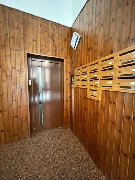 6 Tram Stops To Center - San Donato Apartamento *